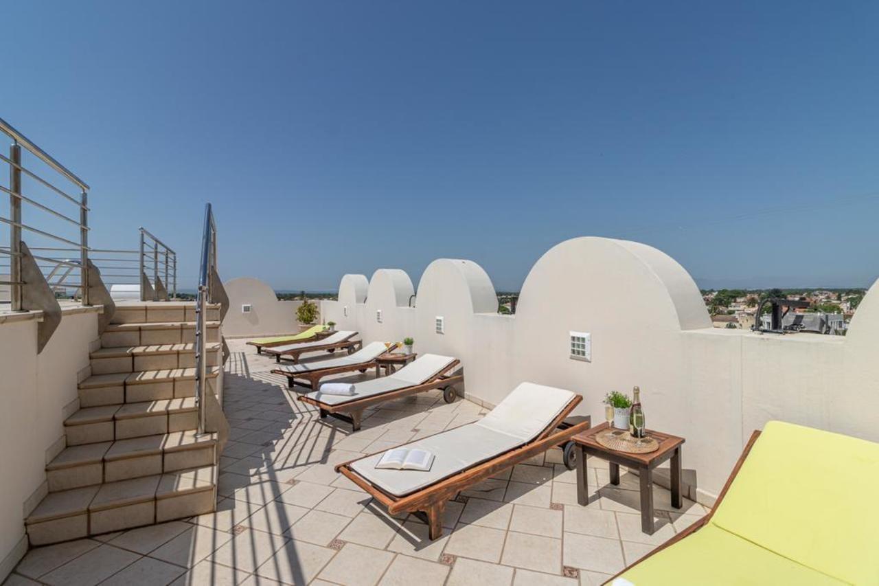 Apartaments Bt Vent De Garbi Empuriabrava Kültér fotó
