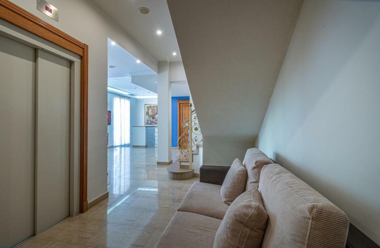 Apartaments Bt Vent De Garbi Empuriabrava Kültér fotó