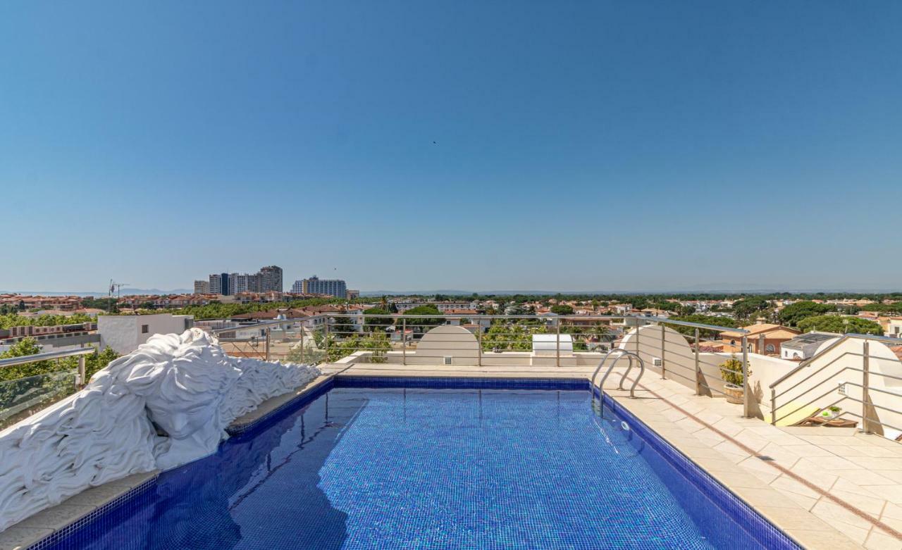 Apartaments Bt Vent De Garbi Empuriabrava Kültér fotó