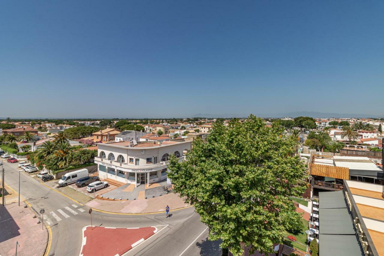 Apartaments Bt Vent De Garbi Empuriabrava Kültér fotó